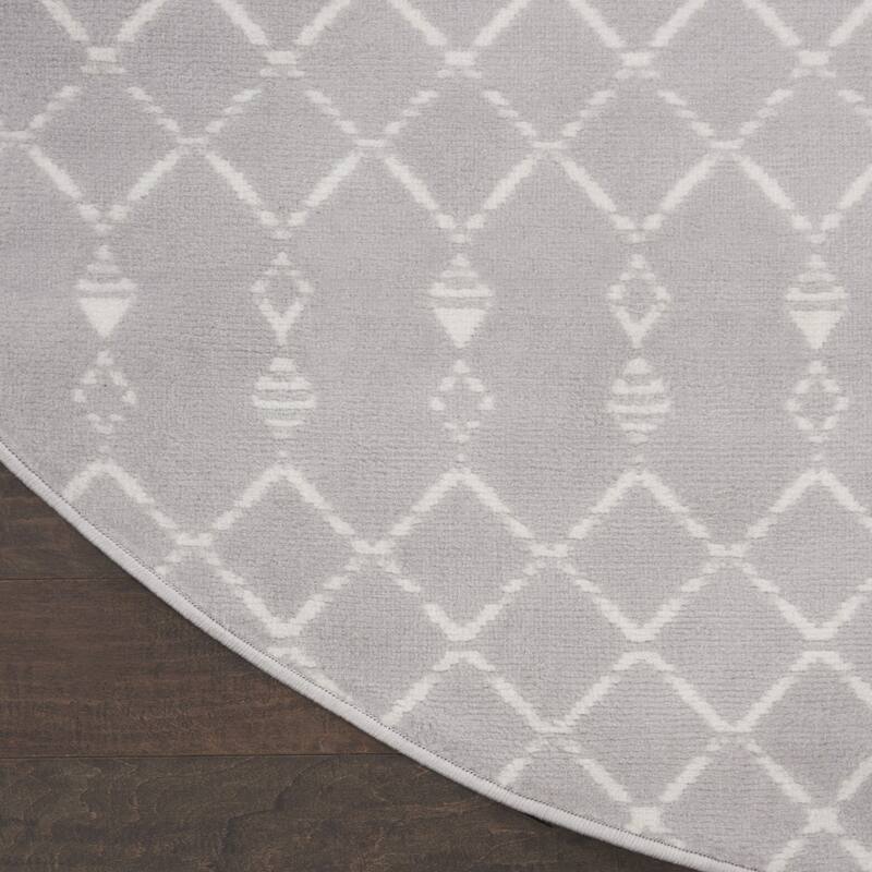 Gutoq Power Loomed Geometric Modern Stain Resistant Area Rug By HomeRoots - 96' X '96' X '0.39