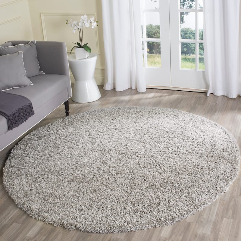 SAFAVIEH Laguna Shag Verdiana Solid Color 2-inch Thick Rug.