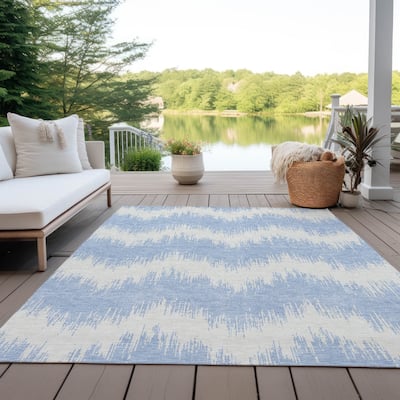Machine Washable Indoor/ Outdoor Chantille Chevron Modern Rug