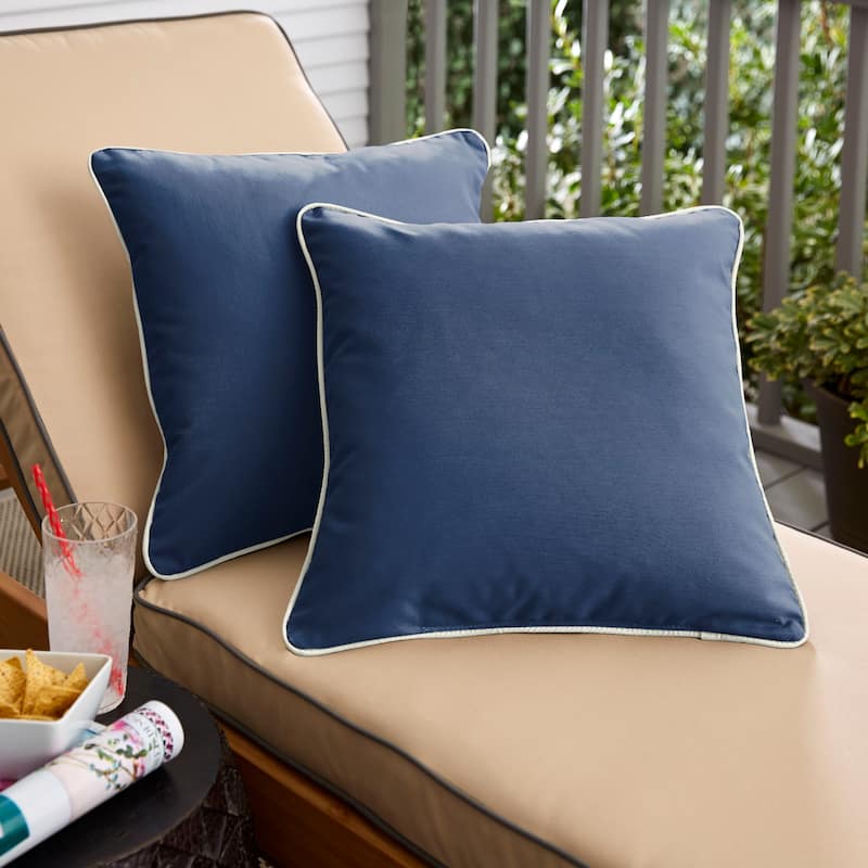 Sunbrella Canvas Navy/ Canvas Natural Indoor/ Outdoor Pillow Set - 18 in x 18 in