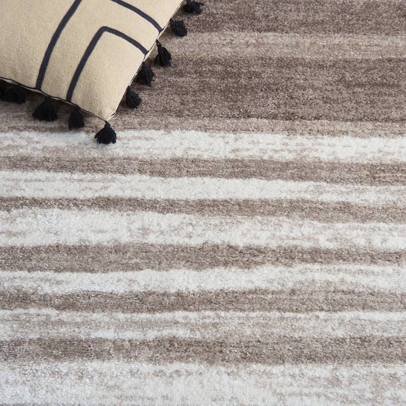 SAFAVIEH Northport Cecille Rug