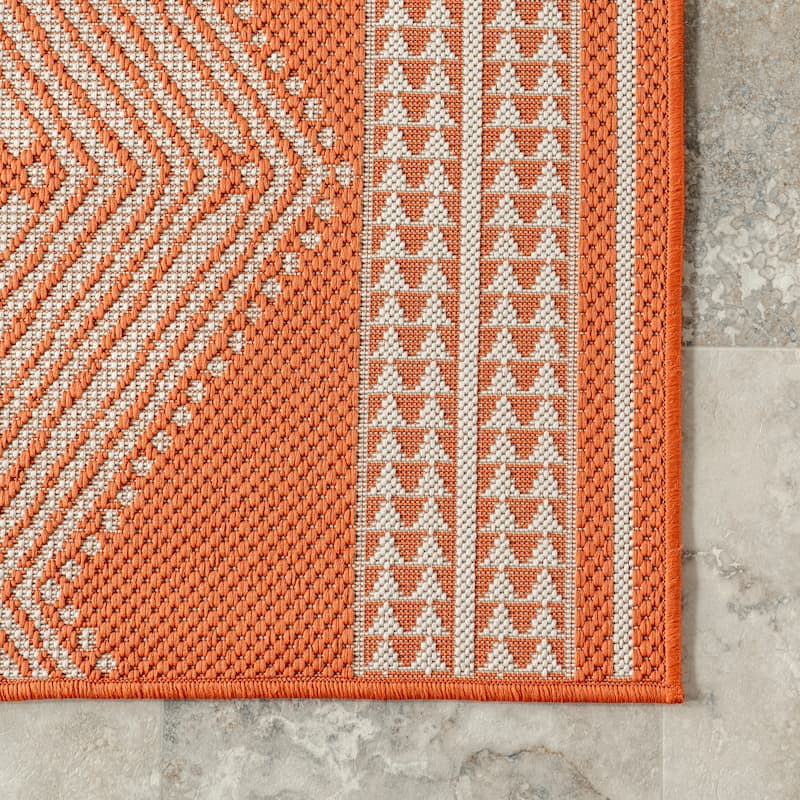 Nuloom Charlotte Contemporary Indoor/Outdoor Area Rug