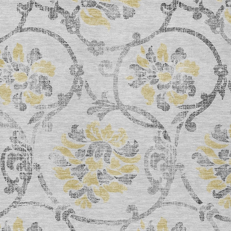 HomeRoots Floral Traditional Rectangle Outdoor Rug
