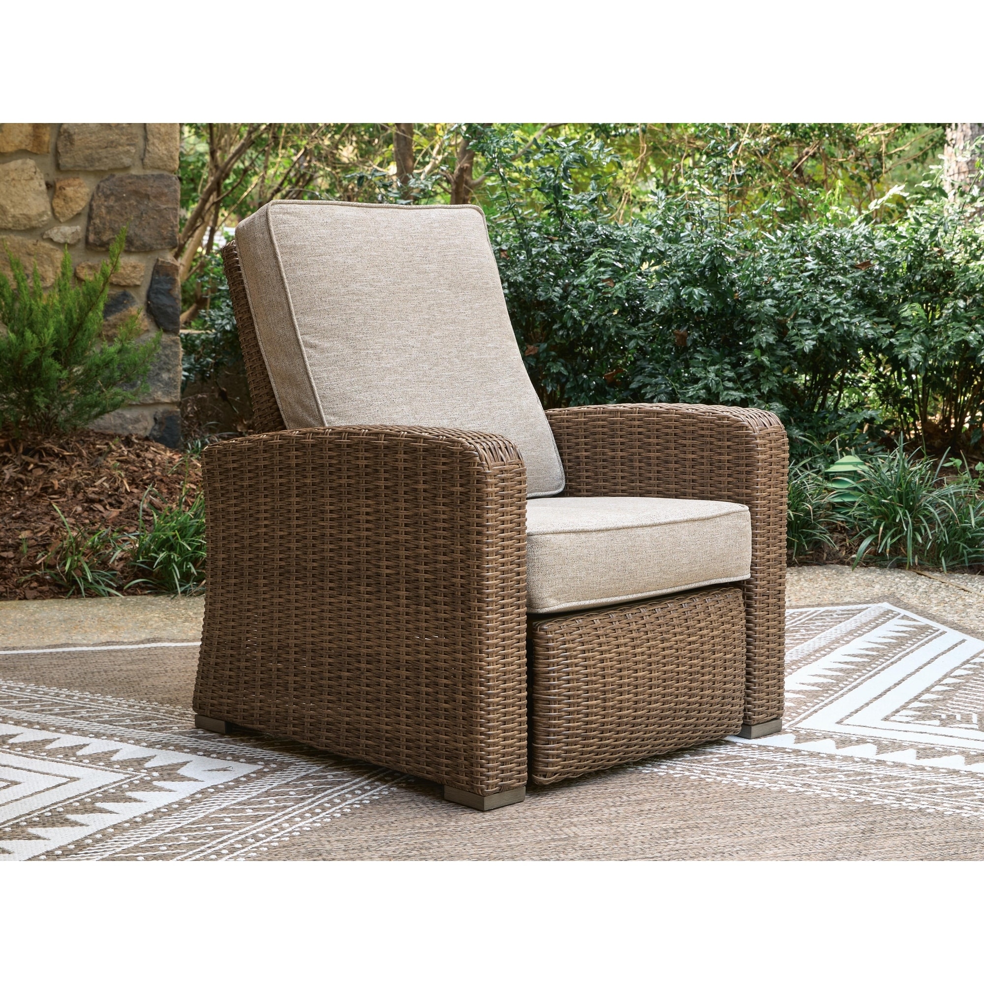 Signature Design by Ashley Carmel Bay Beige/Gray Outdoor Recliner - 34"W x 38"D x 39"H