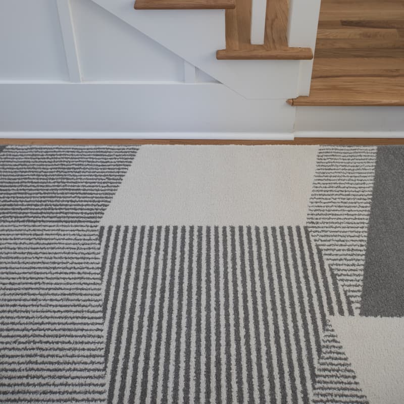 Carson Carrington Taxerud Abstract Area Rug - 7'10" x 10' - Grey