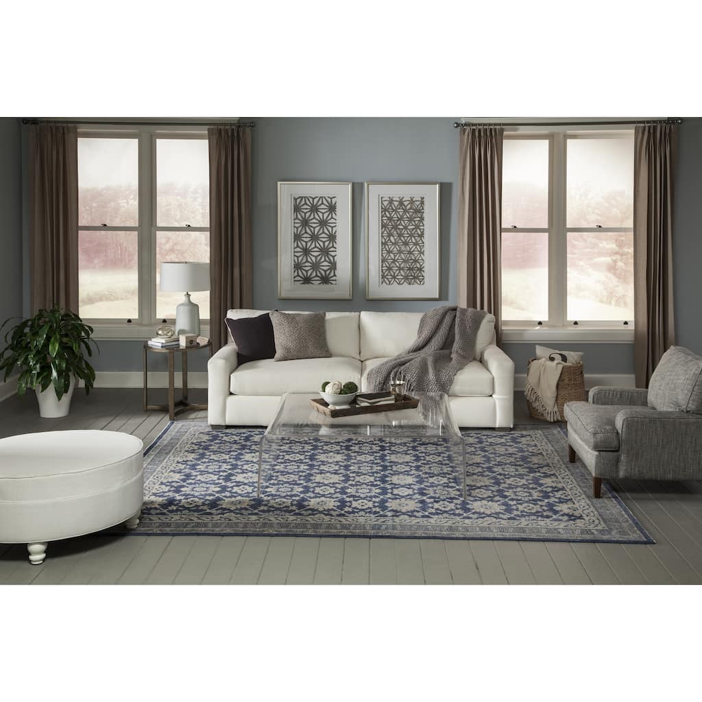 Momeni Banaras Hand Knotted Wool Traditional Area Rug