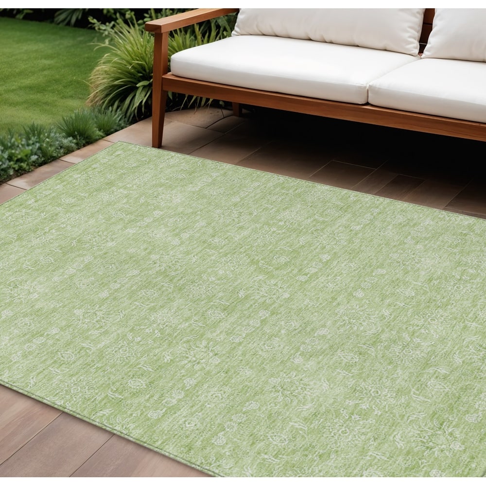HomeRoots Floral Transitional Rectangle Outdoor Rug