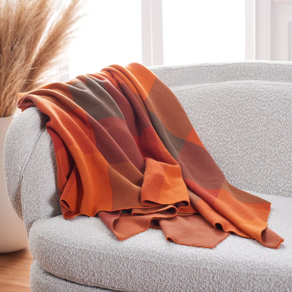 SAFAVIEH Sheena 50"x60" Harvest Throw