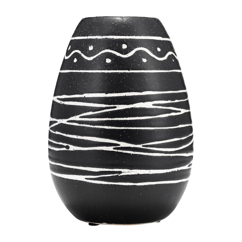 8" Ceramic Vase Contemporary Black and White Tribal Design Vase For Decorative Table Accent Stylish Home or Office - 6" x 6" x 8" - Black/white