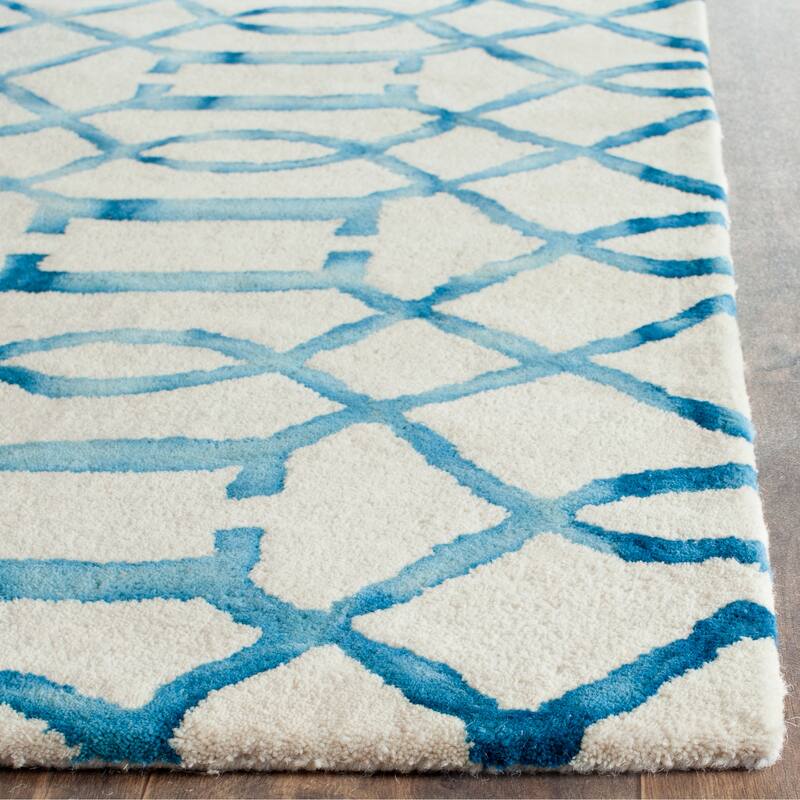 SAFAVIEH Handmade Dip Dye Urbana Watercolor Vintage Boho Wool