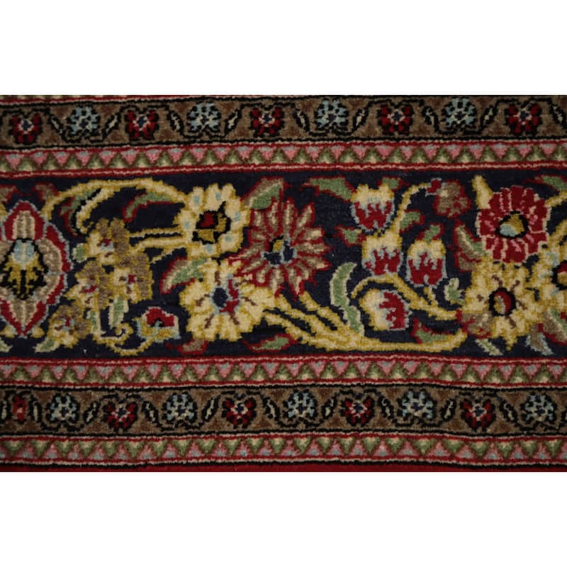 Hand Knotted Oriental 100% Wool Carpet Traditional Floral Beige & Ivories Qum Area Rug - 5' 10'' X 3' 9''