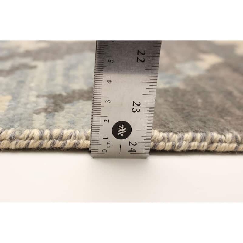 ECARPETGALLERY Hand-knotted Mystique Light Grey Wool Rug - 2'8 x 9'10