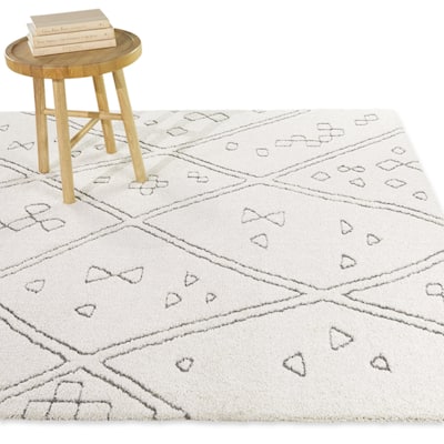 Sabatino Moroccan Trellis Area Rug