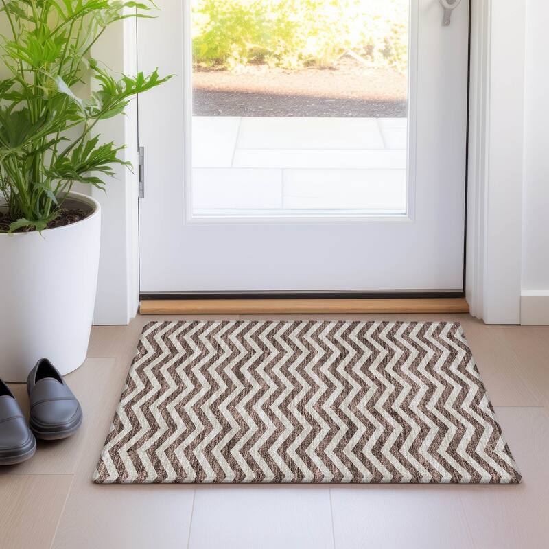 Premium Washable Super Soft Modern Chevron Mayfield Rug - Brown - 1'8" x 2'6"