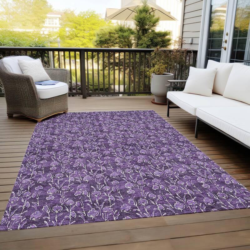 Machine Washable Indoor/ Outdoor Chantille Modern Floral Impressions Rug