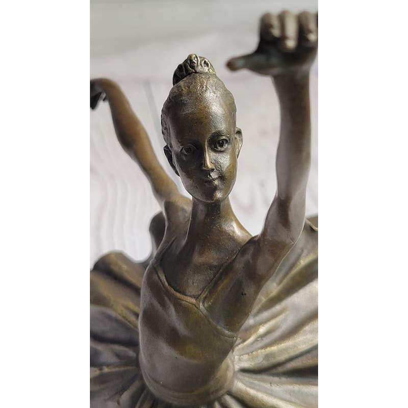 Art Deco Hot Cast Bronze Graceful Ballerina Ballet Dancer Statue Sculpture Decor