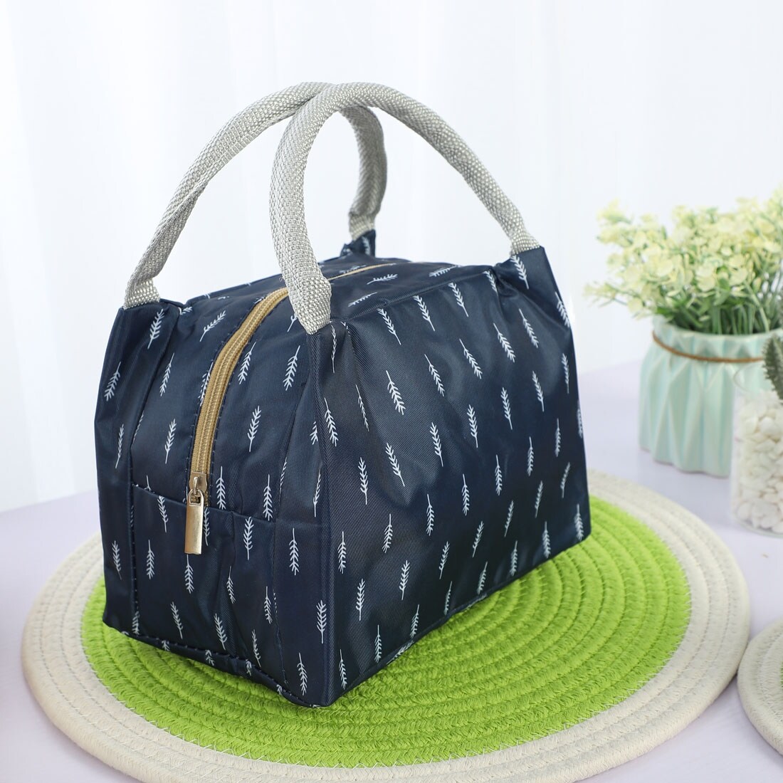 fabric bag with zipper