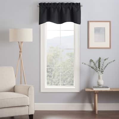 Eclipse Kendall Solid Scalloped Valance