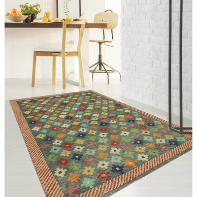 Balochi Tadd Drk. Grey/Ivory Rug - 3'10" x 5'10"
