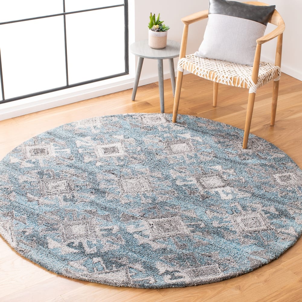 SAFAVIEH Handmade Abstract Arcangela Modern Wool Rug