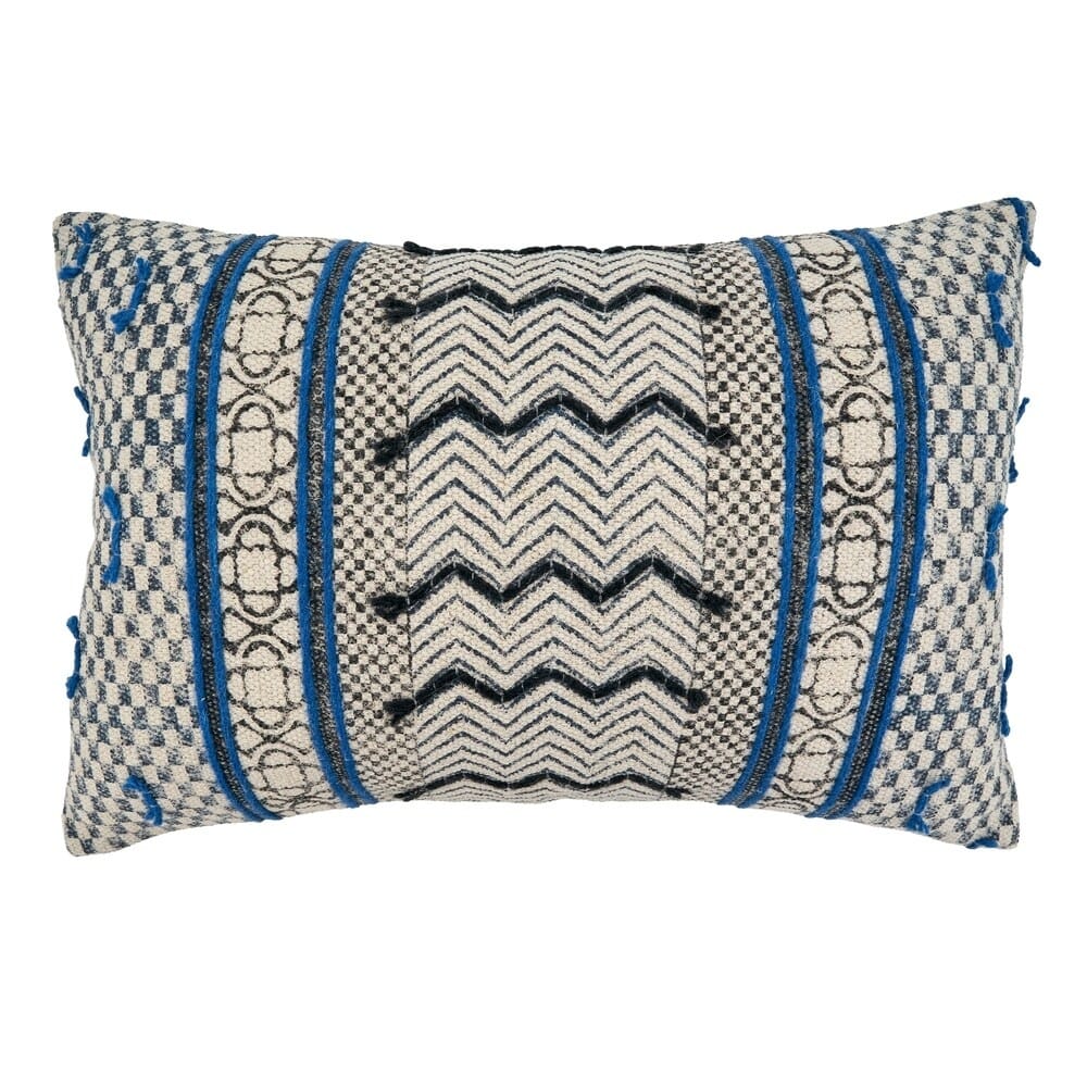 Throw Pillow With Boho Rug Style Design