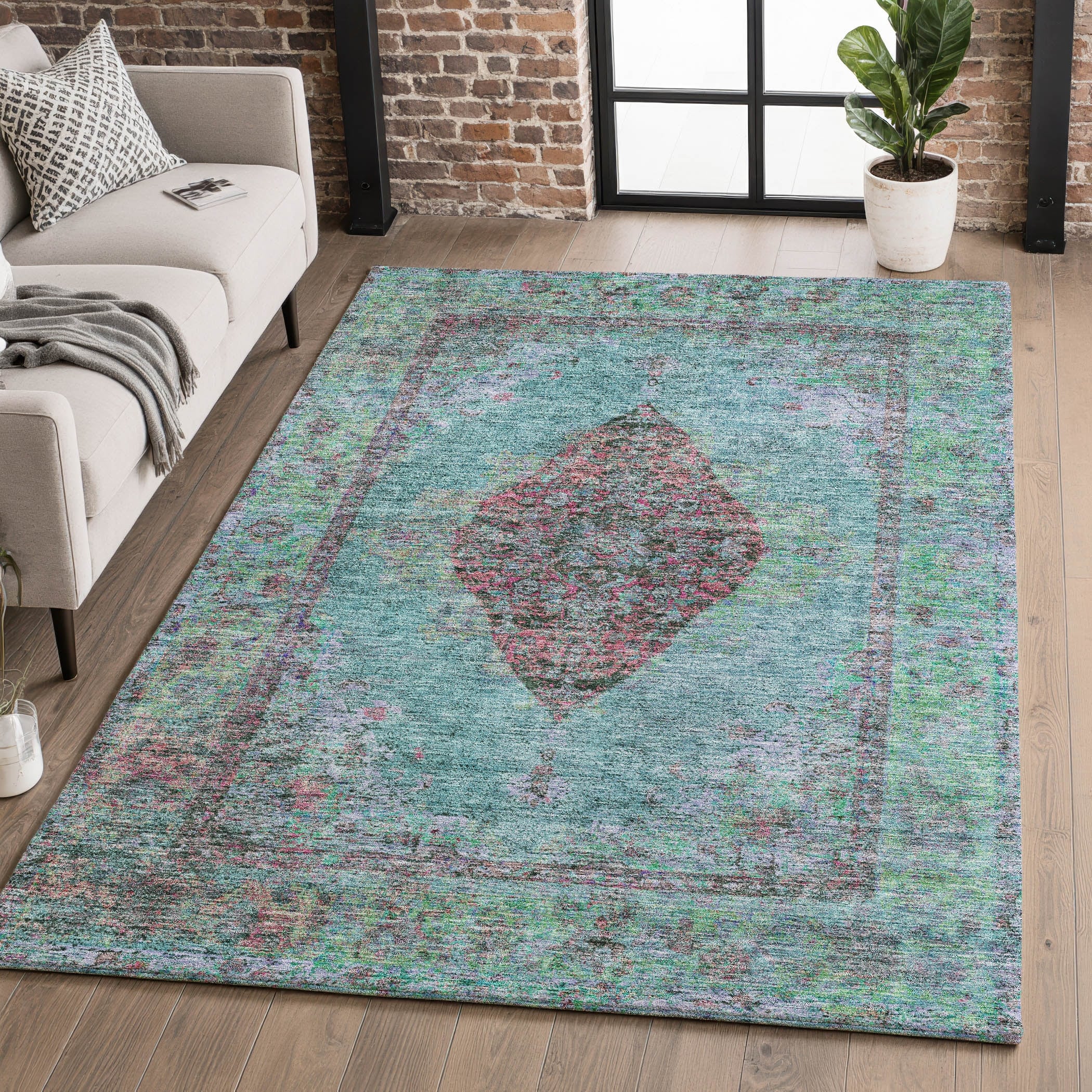 Premium Washable Super Soft Vintage Traditional Mayfield Rug