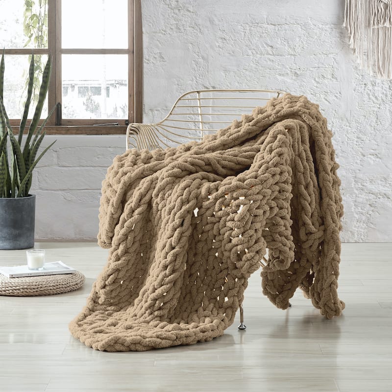 Modern Threads Chenille Chunky Hand Knit Throw
