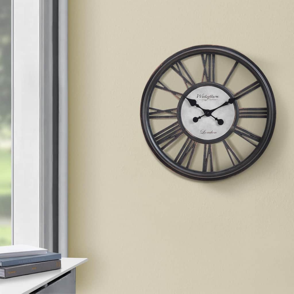 18" Round Wall Clock