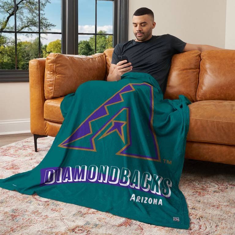 MLB CC Throwback Silk Touch Throw Blanket