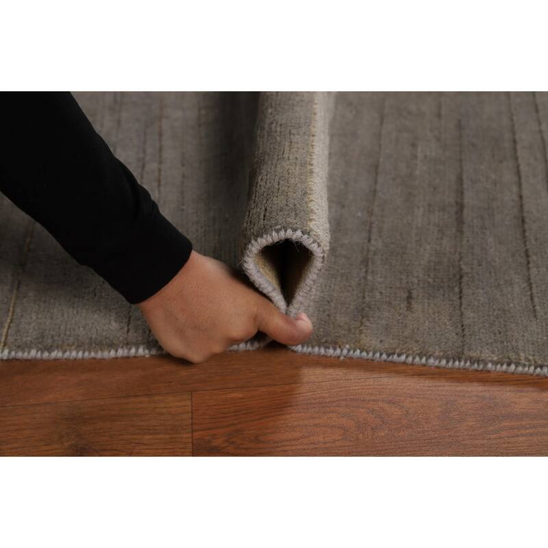 Modern Gabbeh Oriental Rug Handmade Grey Wool Carpet - 4'10"x 6'10"