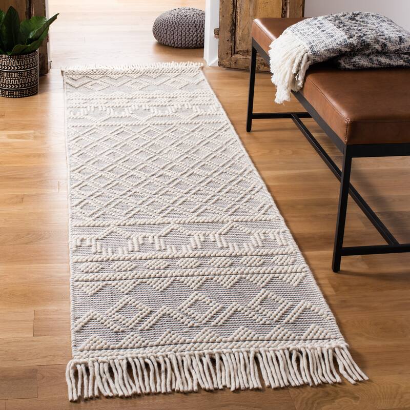 SAFAVIEH, Handmade Natura Vasilka Stripe Wool Rug - 2'3"x14' Runner - Ivory/Grey