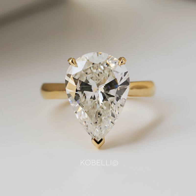 Kobelli 5.84 Carat Natural Diamond GIA Certified 14k Yellow Gold Pear Solitaire Cathedral One-of-a-Kind Ritz Engagement Ring