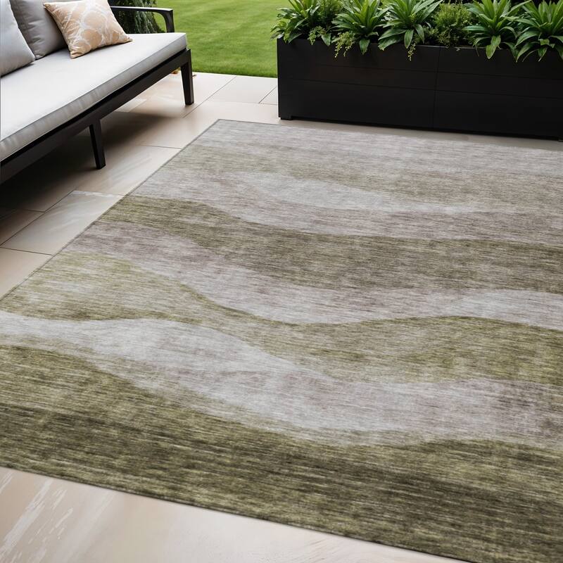 HomeRoots Abstract Transitional Rectangle Outdoor Rug - 5' X 8'