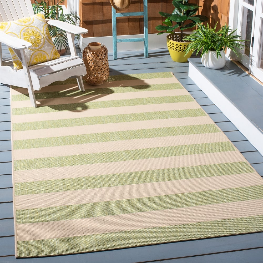 SAFAVIEH Courtyard Maysa Indoor/ Outdoor Waterproof Backyard Patio Rug