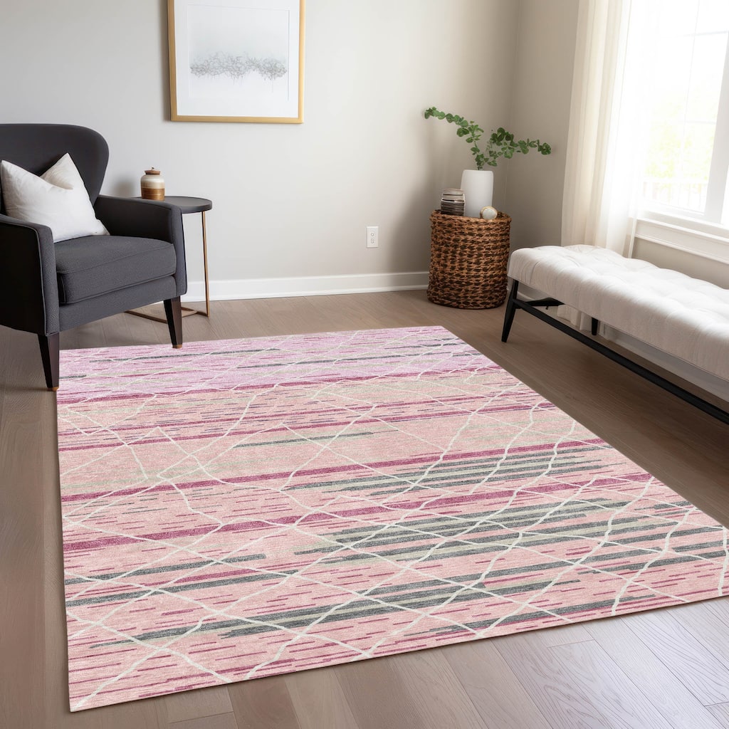 Machine Washable Indoor/ Outdoor Modern Global Chantille Rug