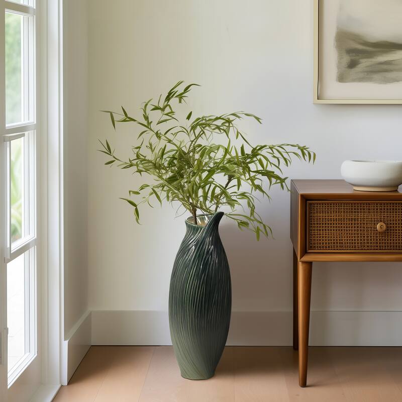 Ceramic Stylish Rubpert Contemporary Vase - Green