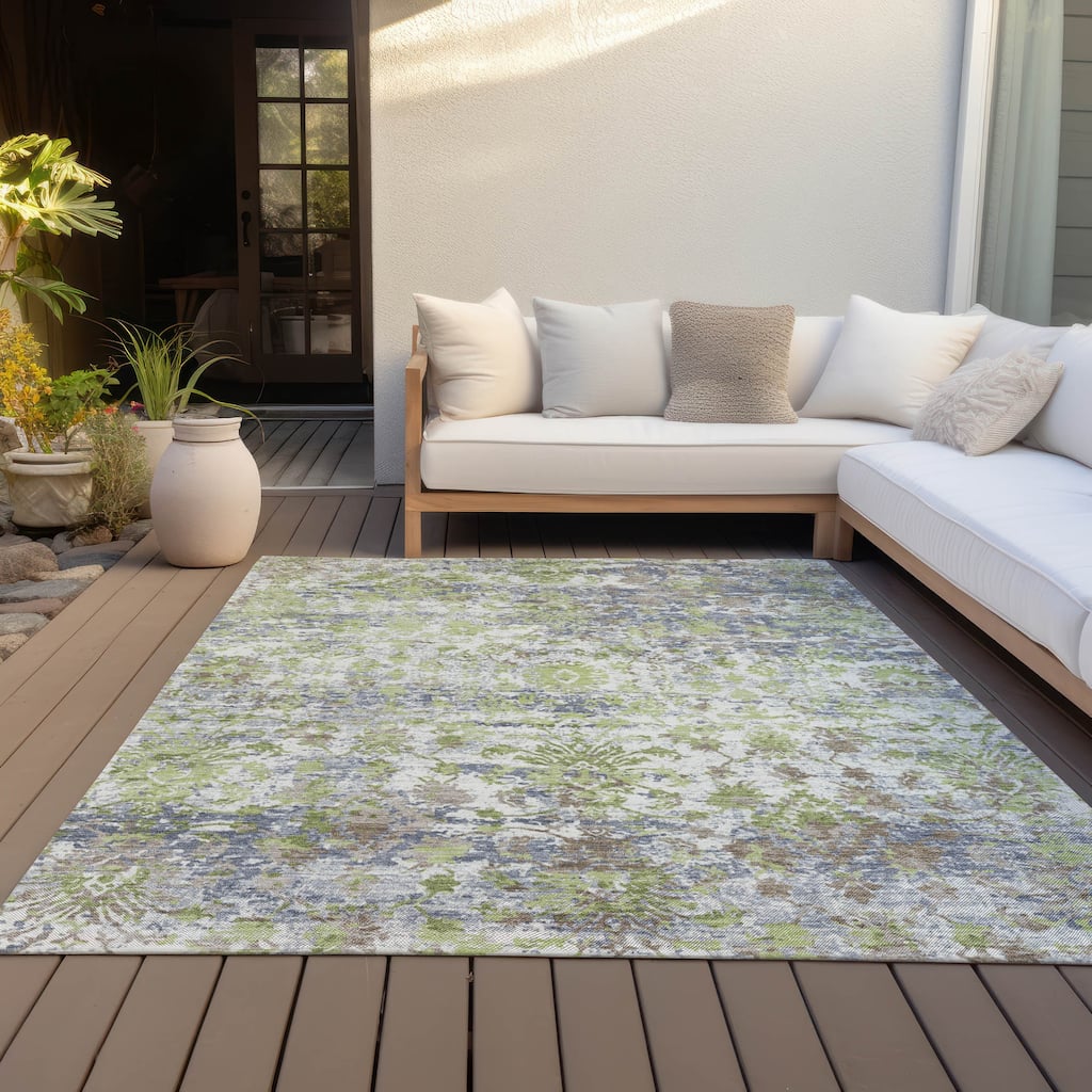 Machine Washable Indoor/Outdoor Vintage Traditional Chantille Rug