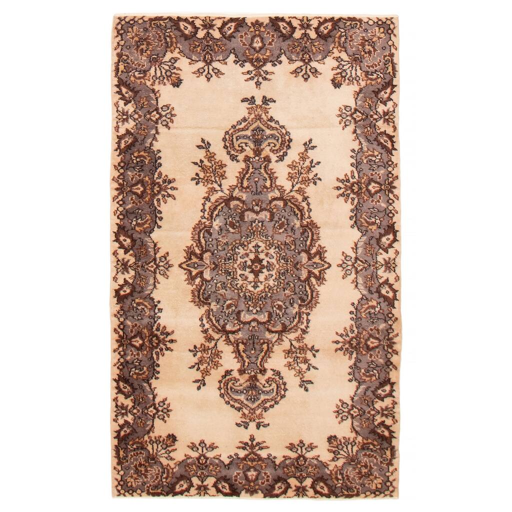 ECARPETGALLERY Hand-knotted Melis Vintage Ivory Wool Rug - 4'0 x 6'8