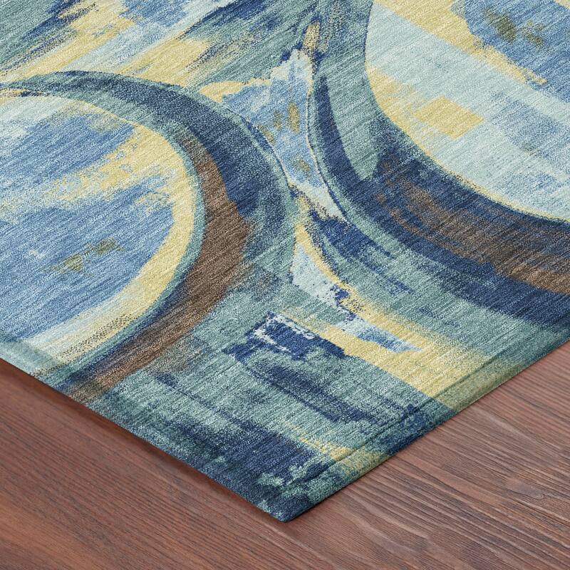 Machine Washable Indoor/ Outdoor Modern Erie Chantille Rug