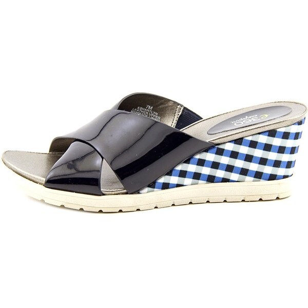 easy spirit navy sandals