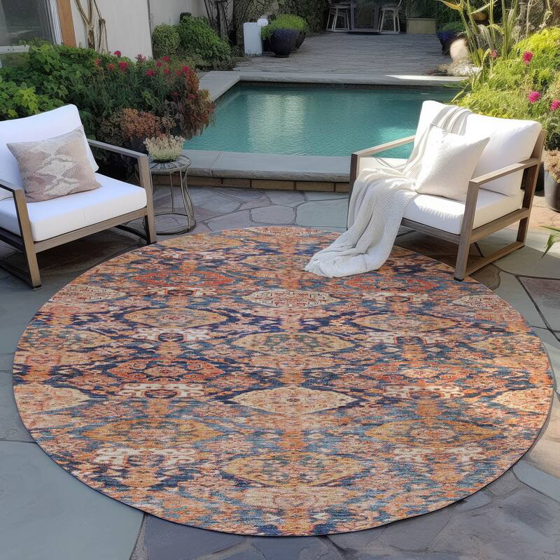 Machine Washable Indoor/ Outdoor Traditional Damask Chantille Rug