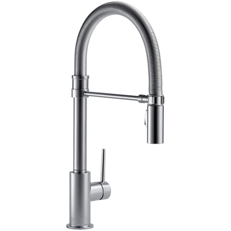 Delta Trinsic Pro Pre-Rinse Pull-Down Kitchen Faucet with Magnetic