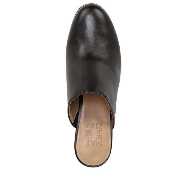 naturalizer daria block heel mule