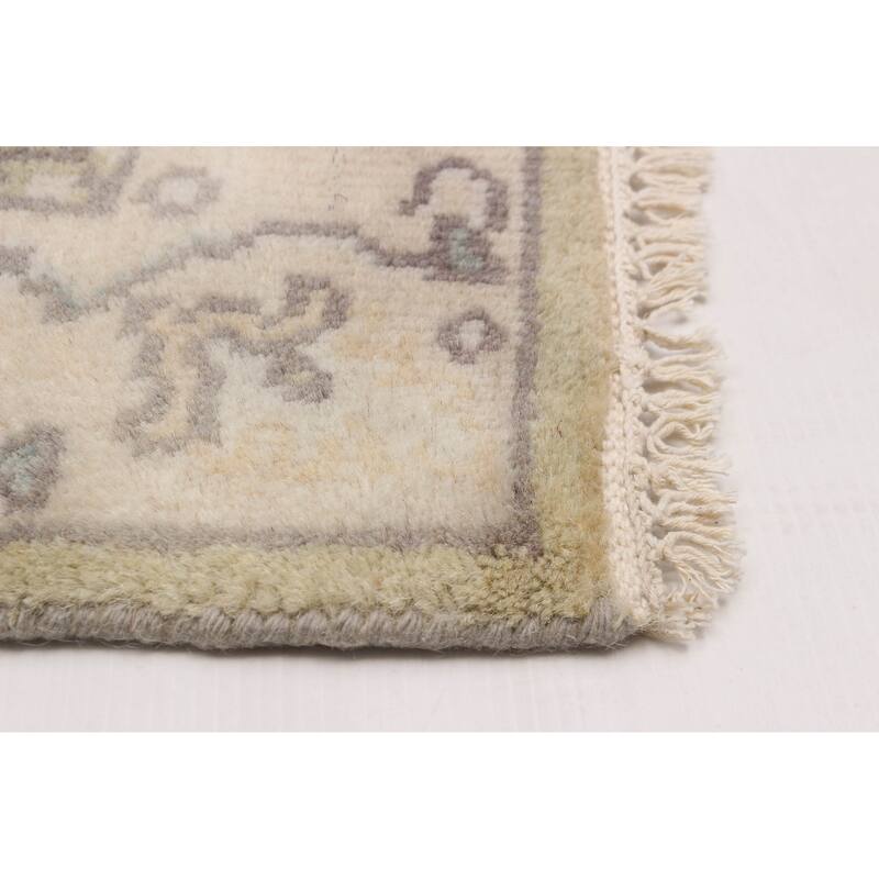 ECARPETGALLERY Hand-knotted Royal Oushak Olive Wool Rug - 2'7 x 8'0