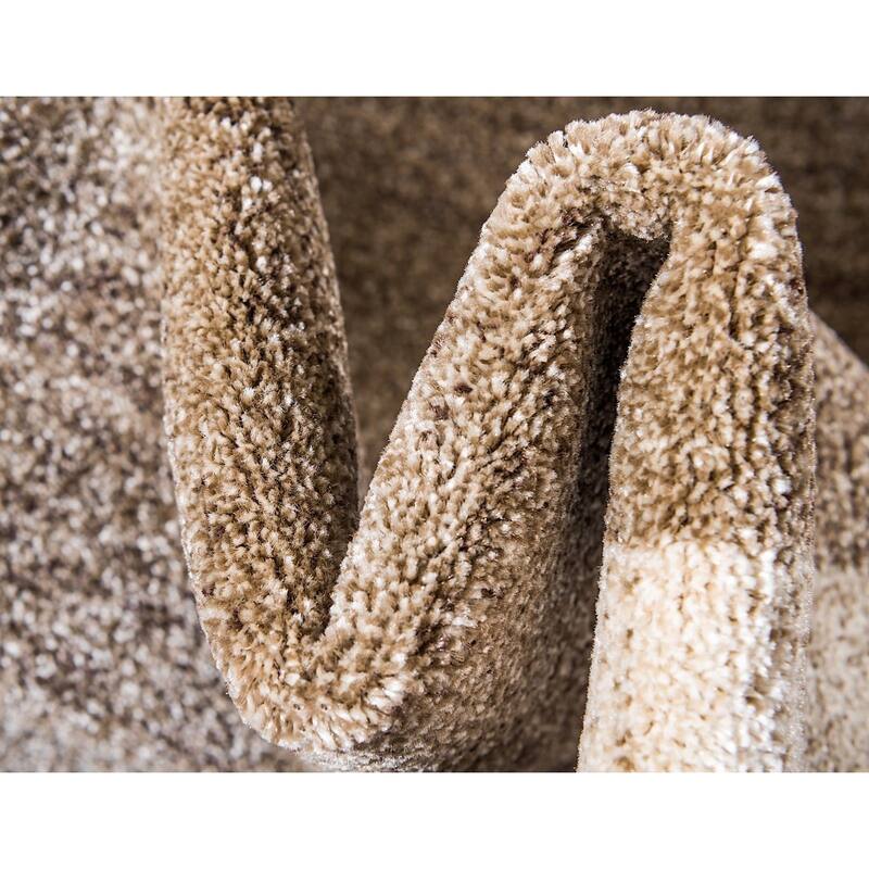 Contemporary Weby Collection Area Rug