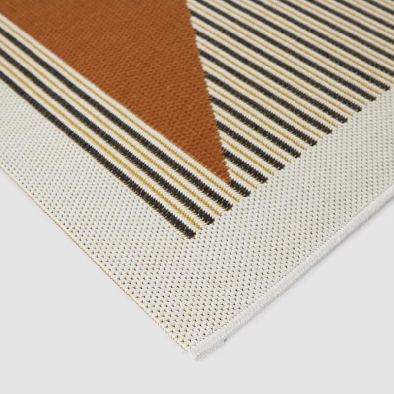 Helidon Modern Geometric Indoor/Outdoor Area Rug