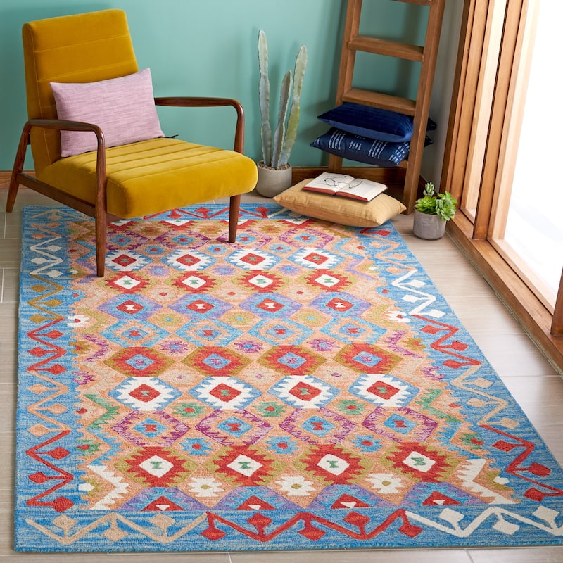 SAFAVIEH Handmade Aspen Joukje Boho Wool Rug - 8' x 10' - Light Blue/Beige