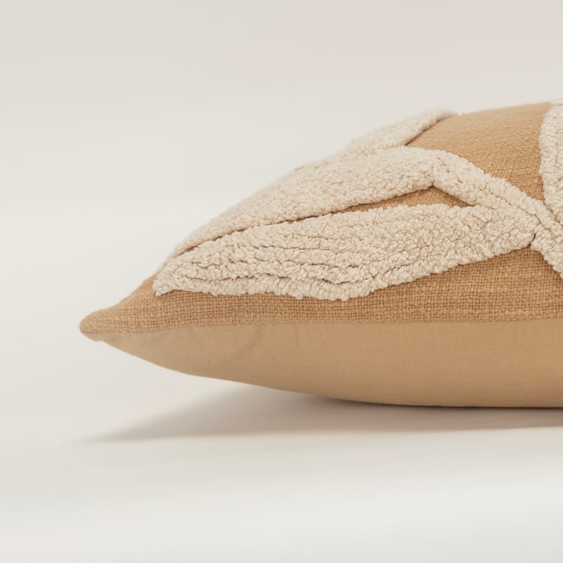 Rizzy Home Transitional Down Filled Pillow - 14"x26"