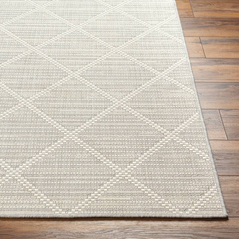 Livabliss Ravello Transitional Trellis Indoor/ Outdoor Area Rug
