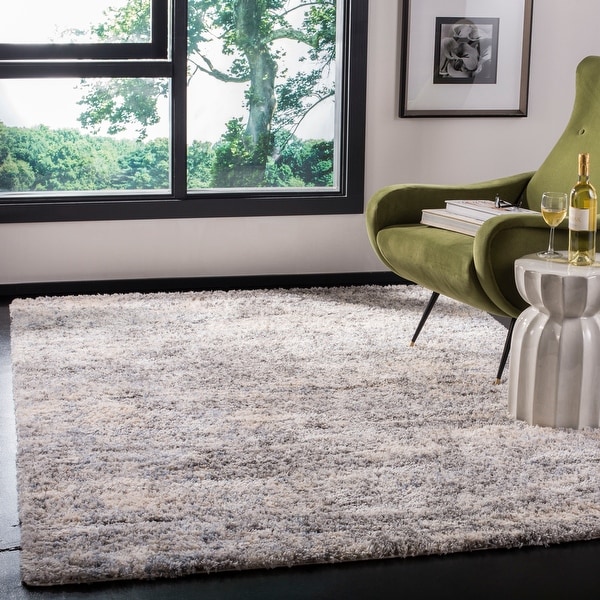 SAFAVIEH Berber Shag Leana Modern 1.2-inch Thick Rug. Opens flyout.